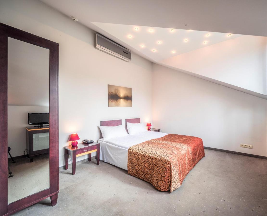 Rija Riga City Hotel Ngoại thất bức ảnh