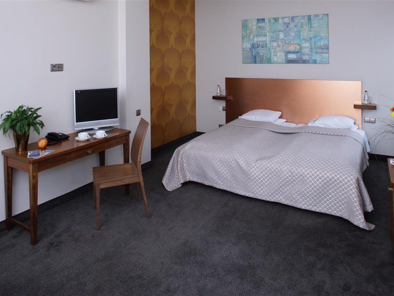 Rija Riga City Hotel Ngoại thất bức ảnh